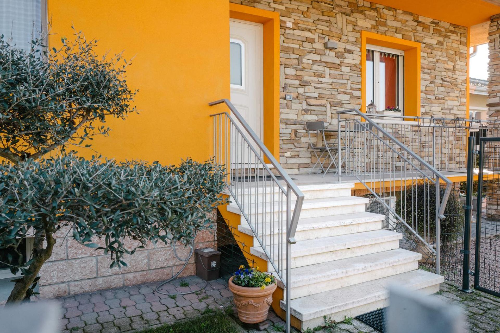 Lara'S House Appartement San Giovanni Lupatoto Buitenkant foto